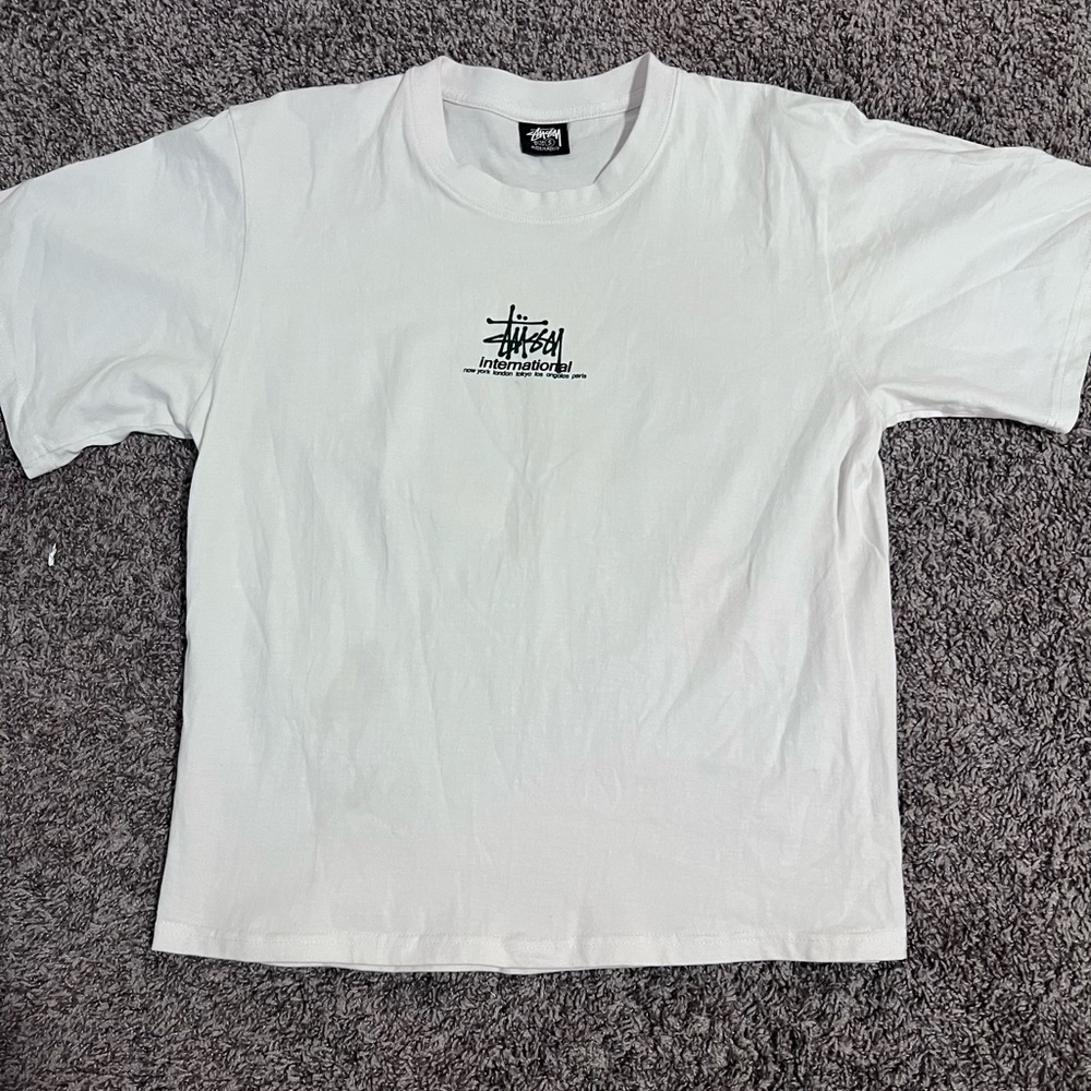 STUSSY INTERNATIONAL TEE